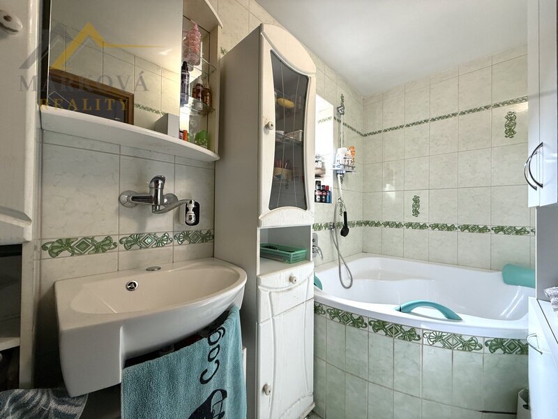 Prodej, rodinný dům, Dobrá Voda u Českých Budějovic, 1224 m²
