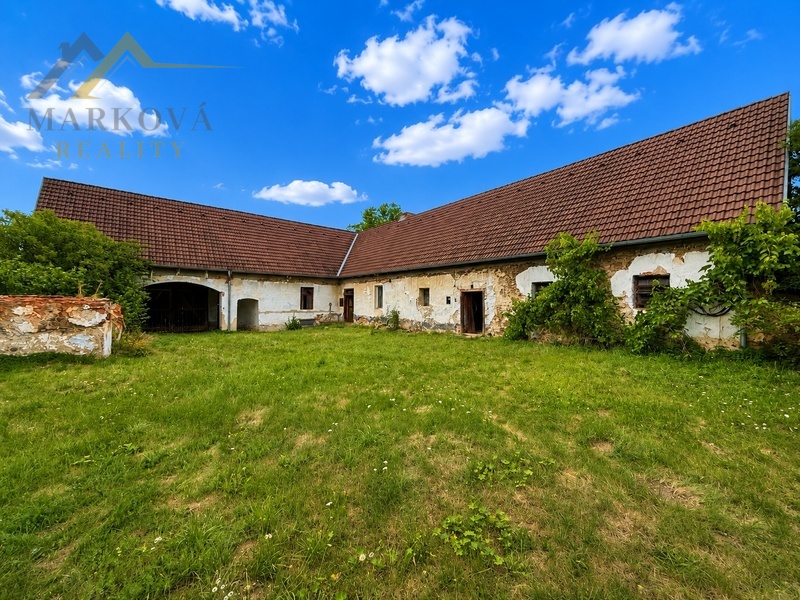 Prodej, rodinný dům se stavební parcelou, Bežerovice, Bechyně, 2008 m2