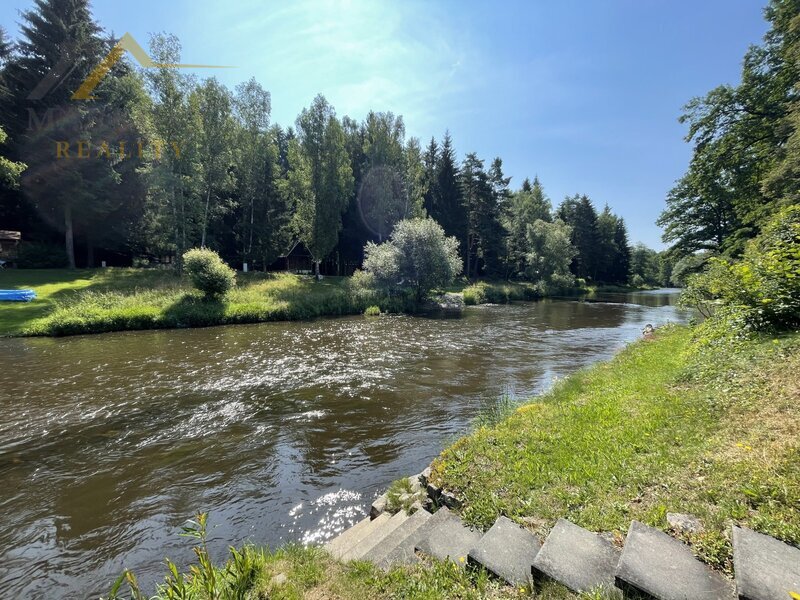 Prodej, rekreační chata přímo u řeky Malše, Doudleby