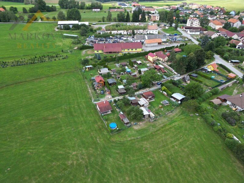 Prodej podílu 6/8 zahrady, 307 m2, Slavče
