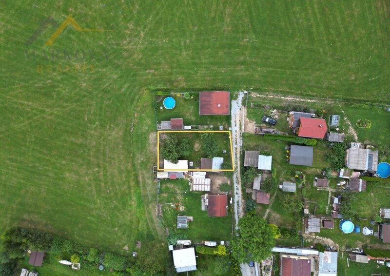 Prodej podílu 6/8 zahrady, 307 m2, Slavče