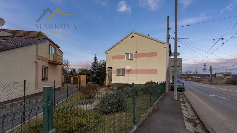 Prodej, rodinný dům se zahradou / stavebním pozemkem, 3.233 m², České Budějovice, ul. Pražská třída