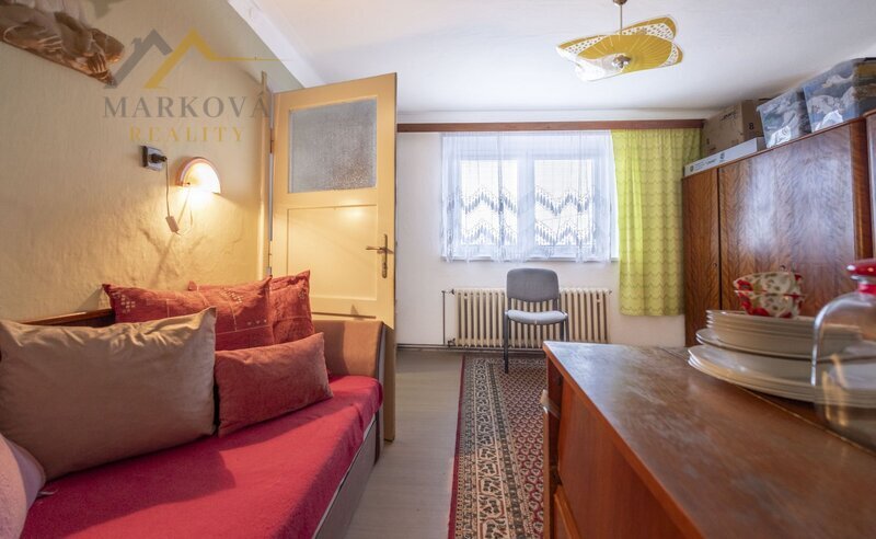 Prodej, rodinný dům se zahradou / stavebním pozemkem, 3.233 m², České Budějovice, ul. Pražská třída