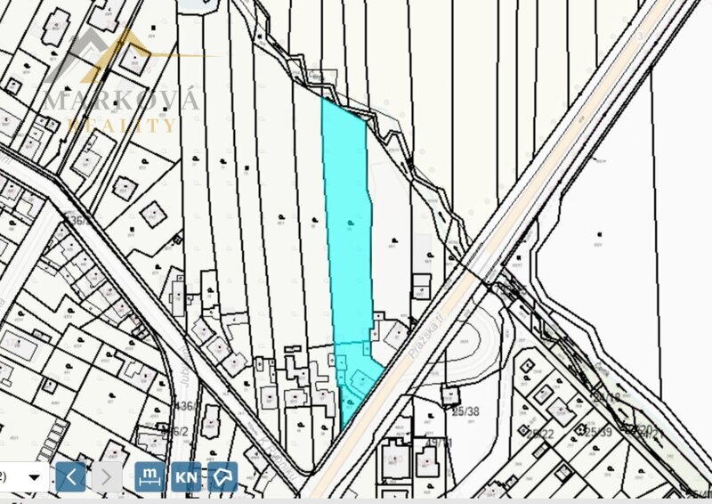 Prodej, rodinný dům se zahradou / stavebním pozemkem, 3.233 m², České Budějovice, Nemanice