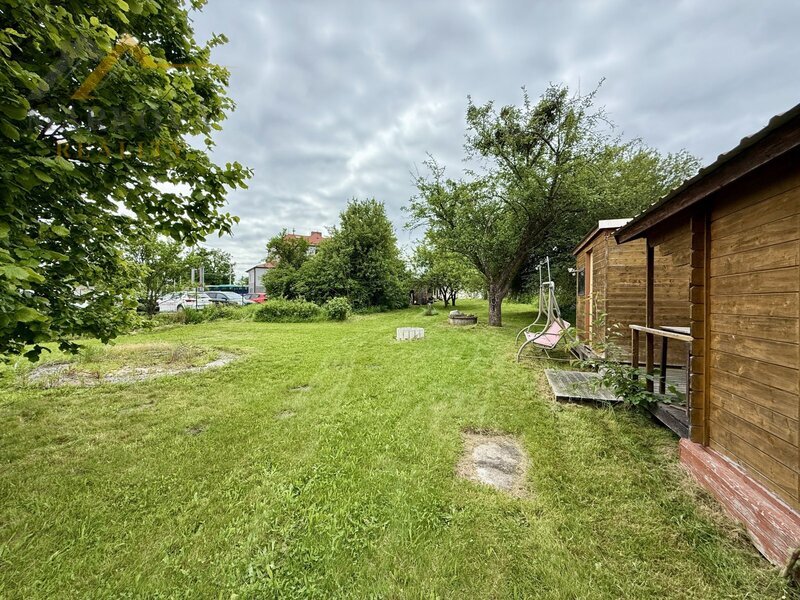 Prodej, rodinný dům se zahradou / stavebním pozemkem, 3.233 m², České Budějovice, Nemanice