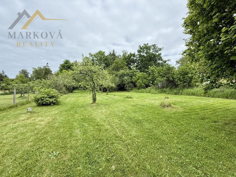 Prodej, rodinný dům se zahradou / stavebním pozemkem, 3.233 m², České Budějovice, Nemanice