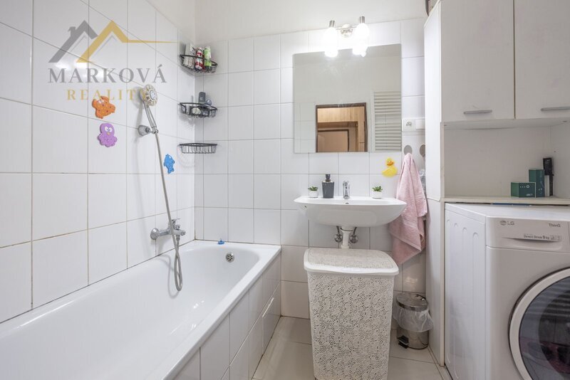 Dvougenerační rodinný dům, 505 m2, Soběslav
