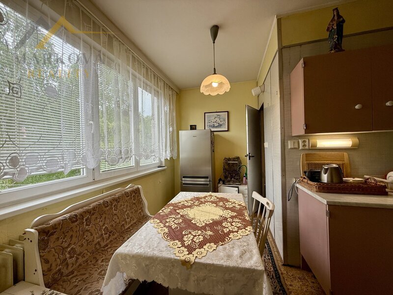 Pronájem bytu 2+kk, 42,8 m² – Český Krumlov, sídliště Plešivec