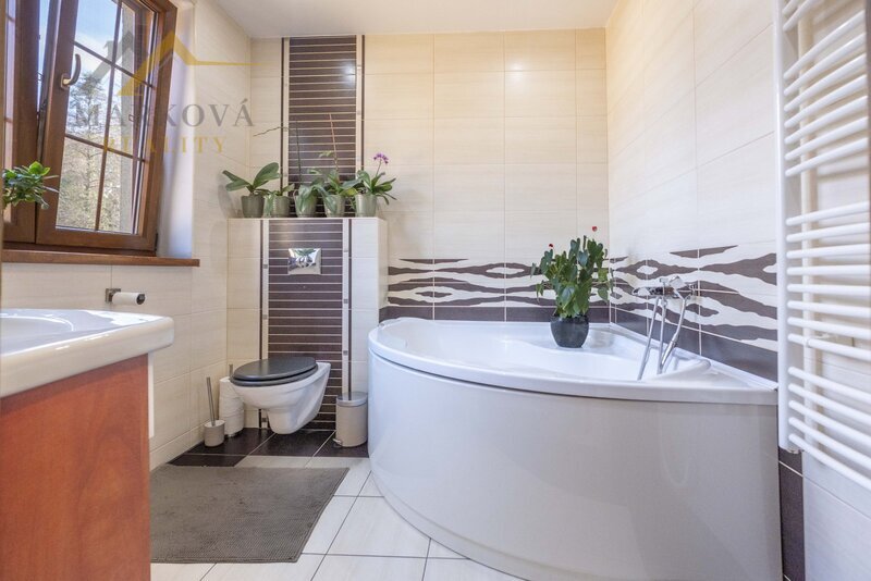 Prodej, byt 3kk s balkonem, rezidenční komplex, 87,94 m², Libníč