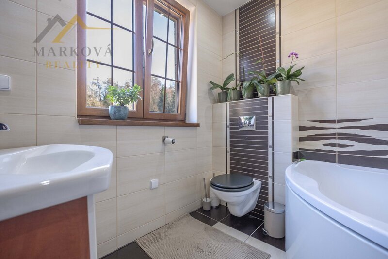 Prodej, byt 3kk s balkonem, rezidenční komplex, 87,94 m², Libníč