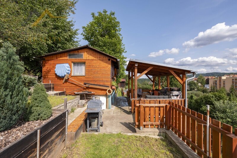 Prodej, rekreační chata se zahradou, 422 m², Český Krumlov