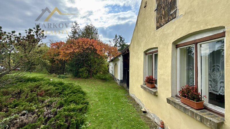 Prodej, rodinný dům / chalupa, Dívčice, 2 761 m²