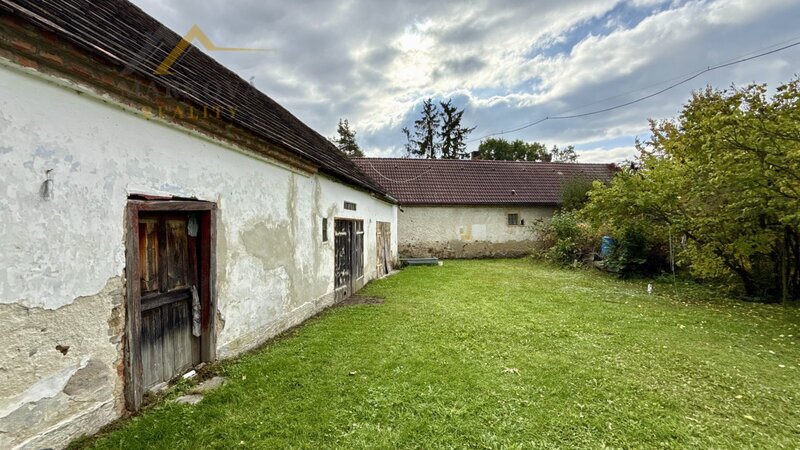 Prodej, rodinný dům / chalupa, Dívčice, 2 761 m²