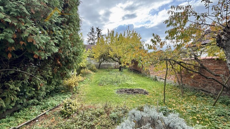 Prodej, rodinný dům / chalupa, Dívčice, 2 761 m²