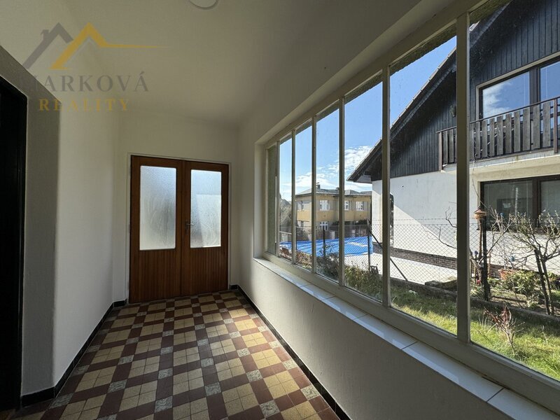Pronájem, rodinný dům, 6+1, Týn nad Vltavou, Dewetterova ul., 896 m2