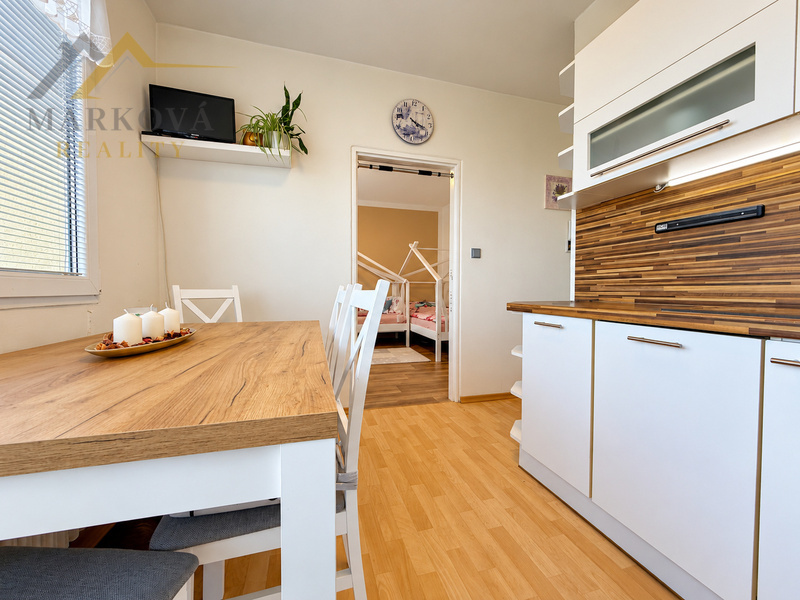 Prodej bytu 3+1 s balkonem, 64,71 m² – Milevsko, ul. J. A. Komenského