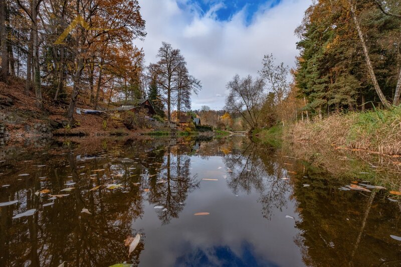 Prodej, rekreační chata přímo u řeky Malše, Doudleby