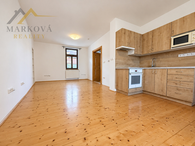 Pronájem bytu 2+kk, 44 m2, Týn nad Vltavou, ul. Jiráskova