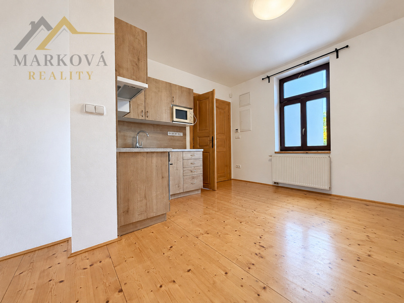 Pronájem bytu 2+kk, 44 m2, Týn nad Vltavou, ul. Jiráskova